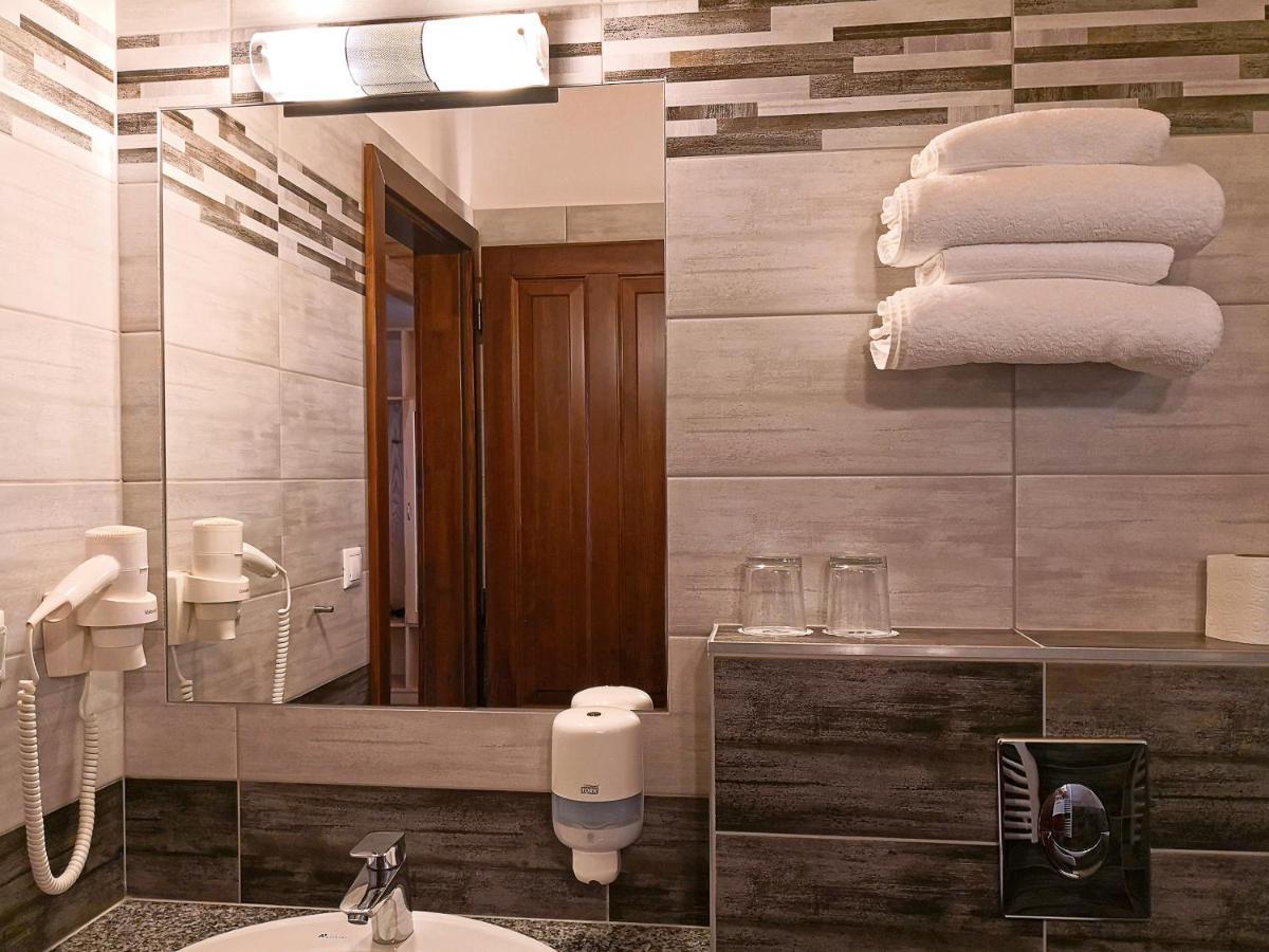 Margareta Panzio Hotel Horvatzsidany Luaran gambar